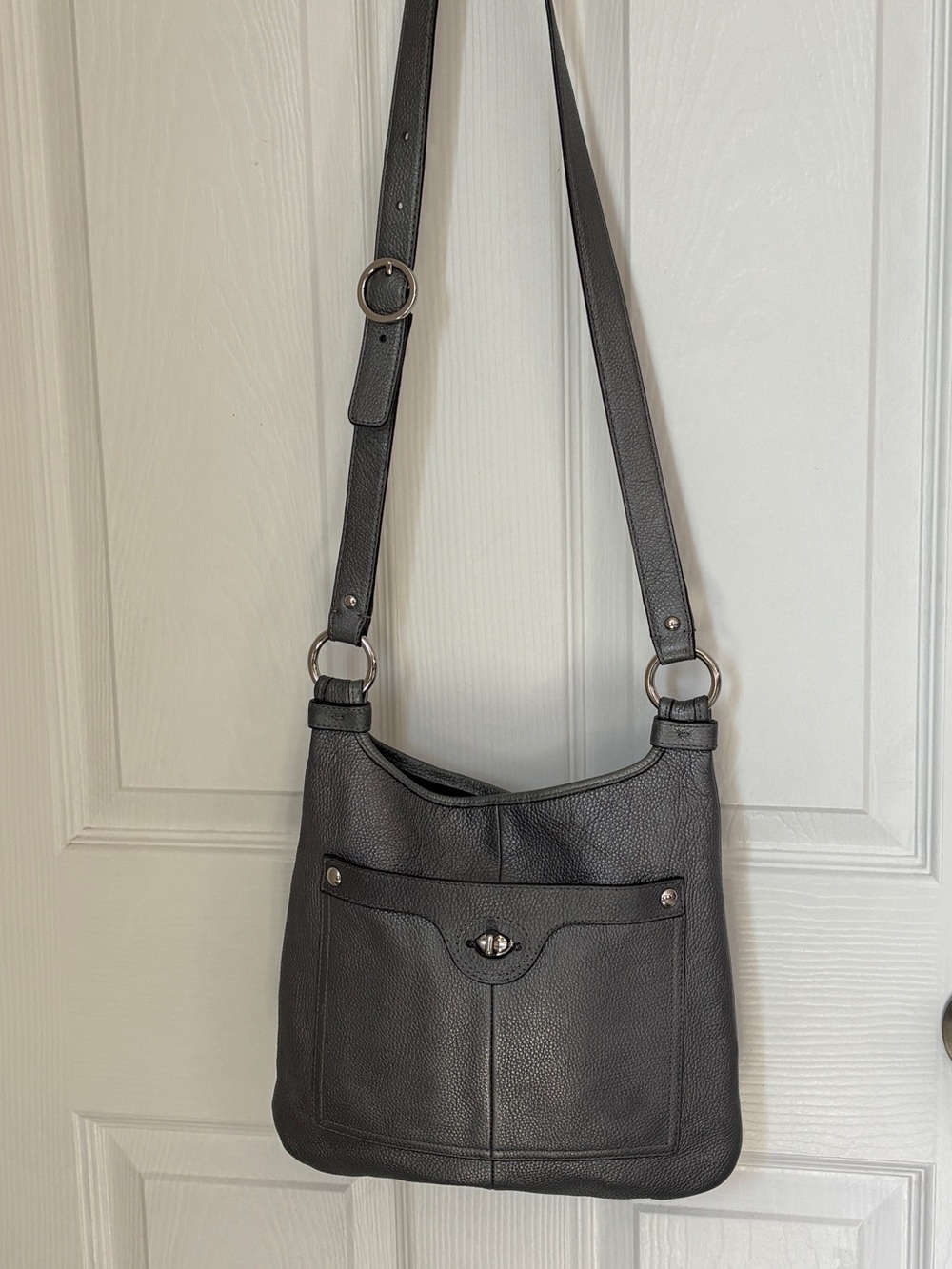 Coach Penelope Cross Body Bag in Metallic Silver No. H1168-F16533 Small Callout